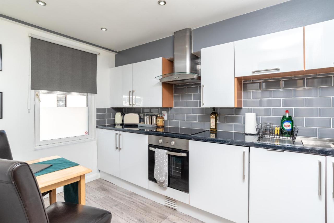 Appartamento Historic Location, Private Parking, Ground Floor Luxury Flat Aberdeen Esterno foto