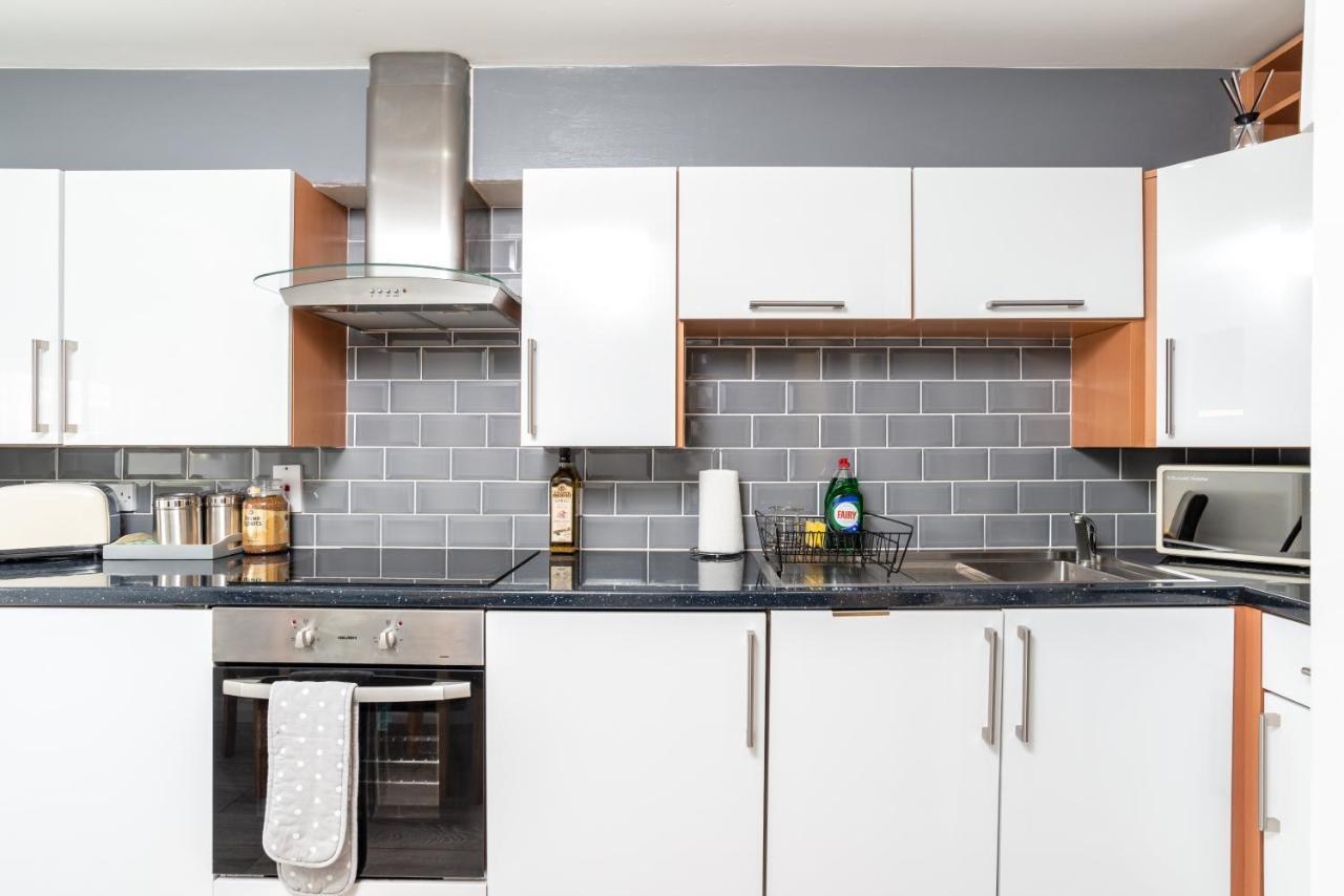 Appartamento Historic Location, Private Parking, Ground Floor Luxury Flat Aberdeen Esterno foto